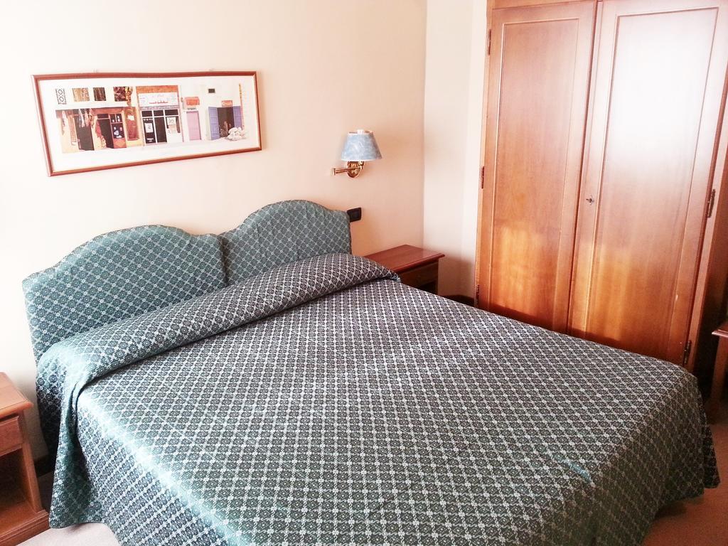 Hotel Emilia Modena